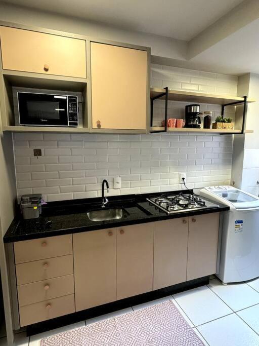 Condominio Solar Di Lucca Lindo Apartamento Com Ar Condicionado E Proximo A Uel Londrina Ngoại thất bức ảnh